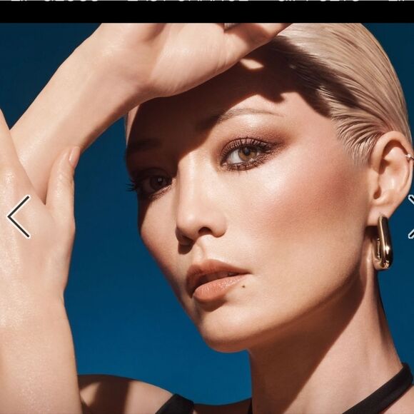 NARS Cosmetics Hor Escape Afterglow Lip Oil - Picture 9 of 10